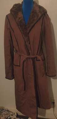 Vintage Women's trench coat with hood and faux fur lining